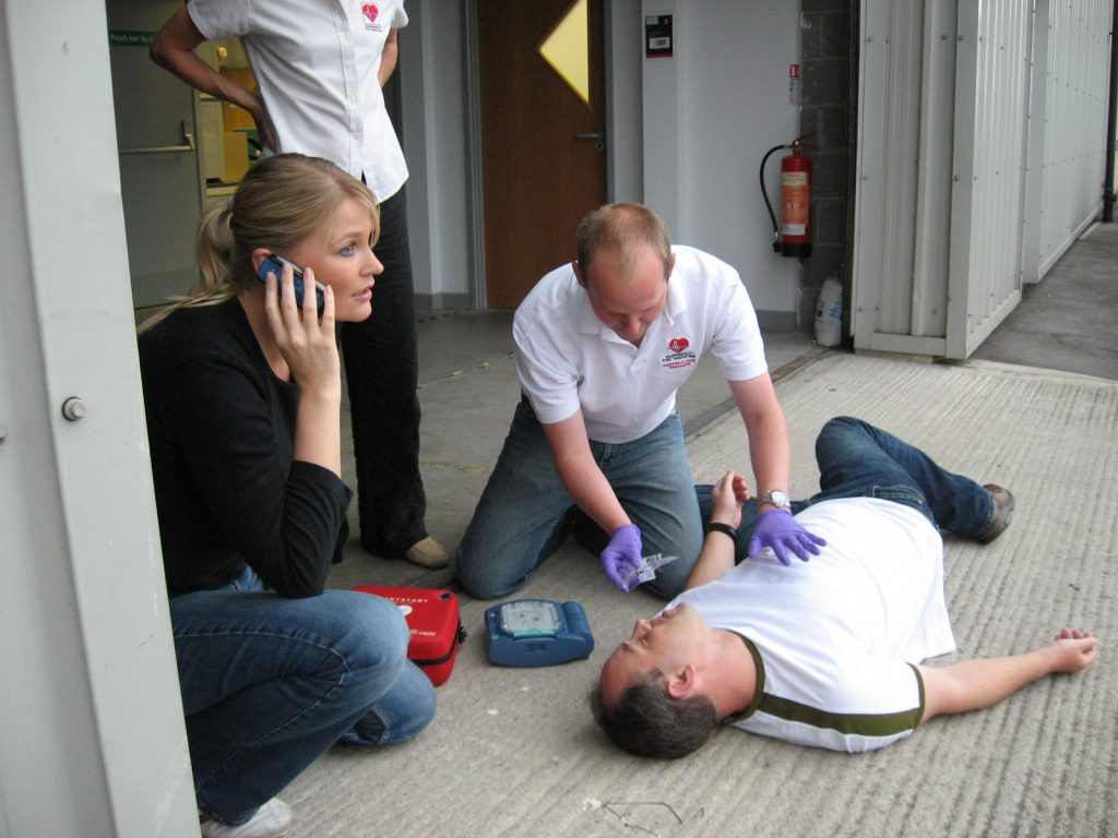 Kurs Pierwsza Pomoc Nurkowa AED